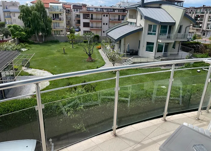 Day Dream Апартамент Бургас